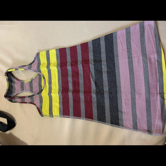 Lululemon - Cool Racer Back Tank Top - Picture 2 of 3